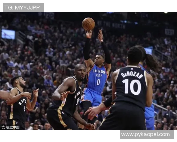 坎特的篮球之路：从天才少年到NBA传奇的奋斗与荣耀